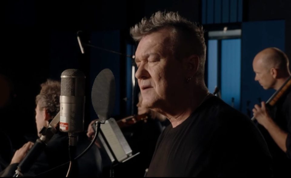 Jimmy Barnes - Texas Girl At The Funeral Of Her Father feat. Australian Chamber Orchestra