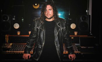 Chris Arnott at Studios 301
