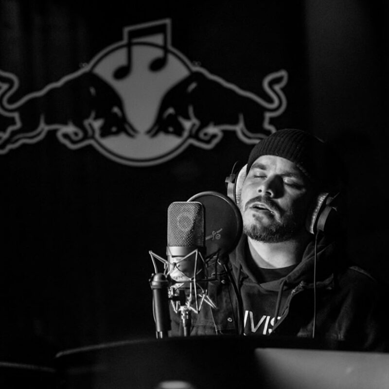64 BARS